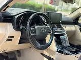 Toyota Land Cruiser GX 2023